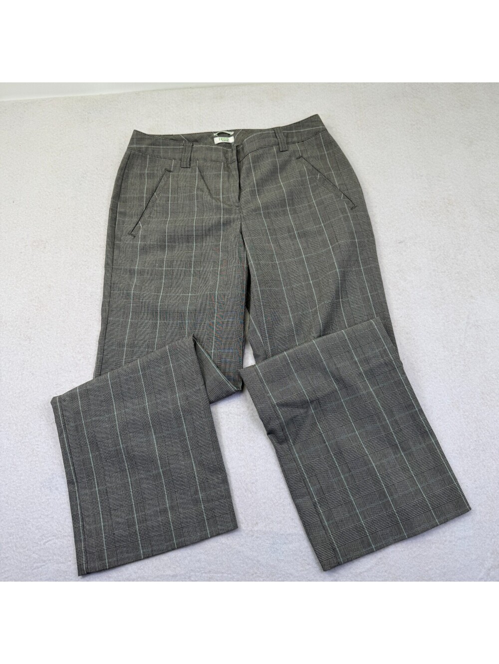 IZOD XFG Women’s Size 2 Gray Plaid Stretch Golf Pants Straight Leg